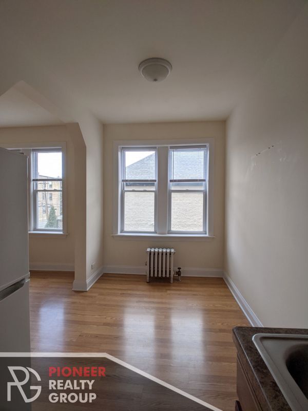 Foto del edificio - 2600 N Kimball Ave