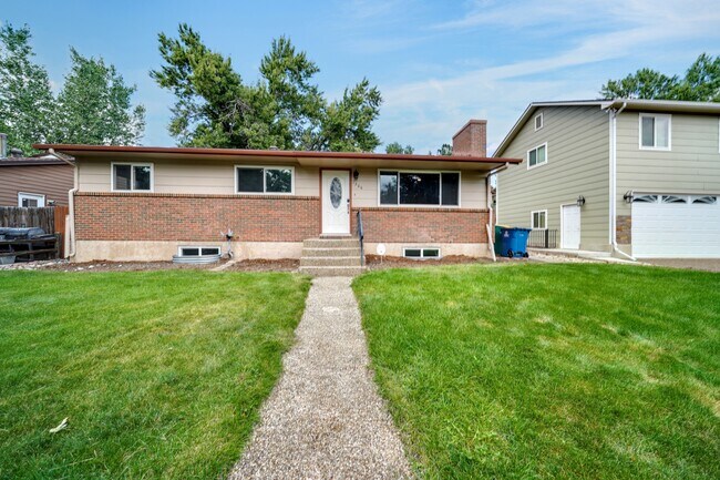 Building Photo - 1206 Westmoreland Rd