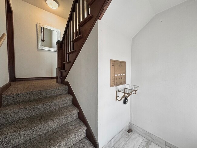 Foto del edificio - 3525-3527 Lawn Ave