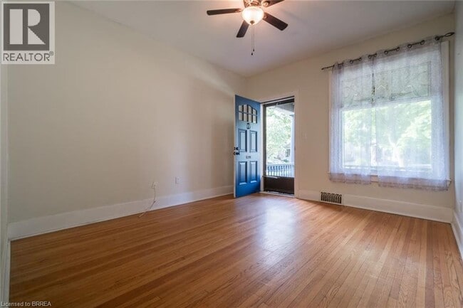 Building Photo - 31 Palmerston Ave