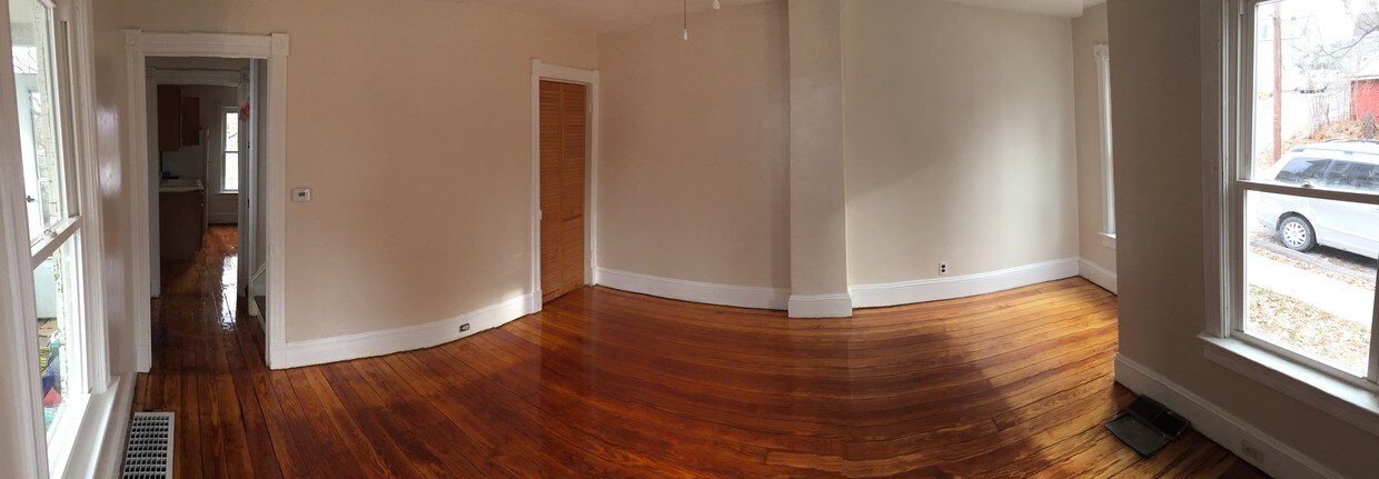 Foto principal - 35 Main St