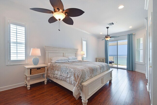Building Photo - 125 Ocean Key Way