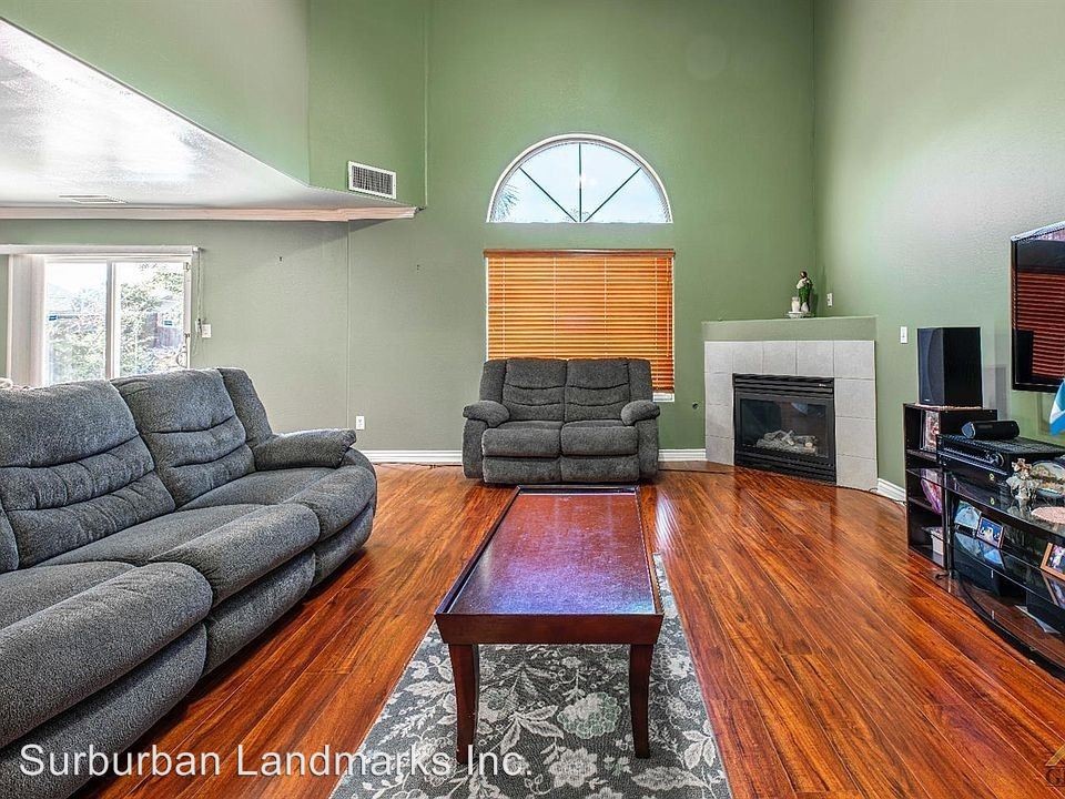 Building Photo - 3 br, 3 bath House - 4312 Rio Viejo Dr