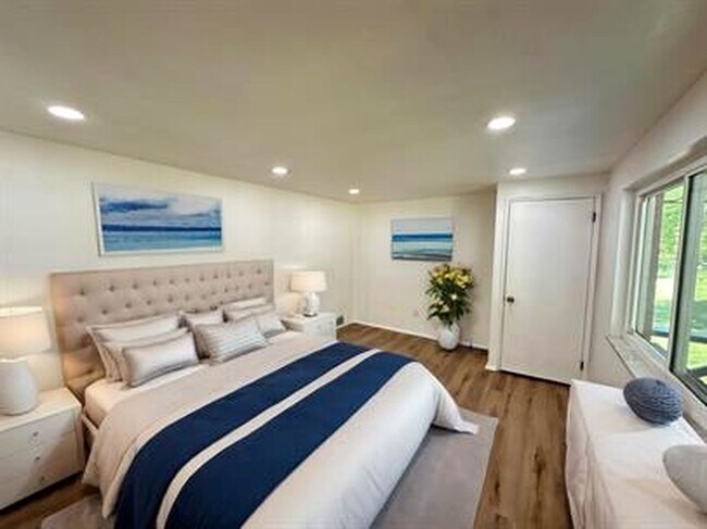 Foto del edificio - 6821 Shannon Rd