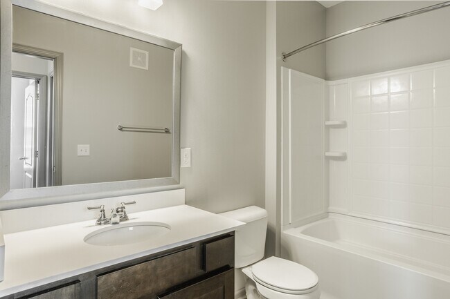 Foto del edificio - The Avenue at Polaris Apartments