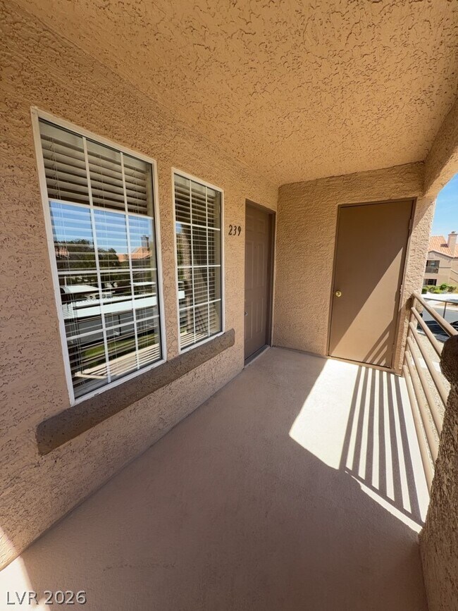Building Photo - 3450 Erva St