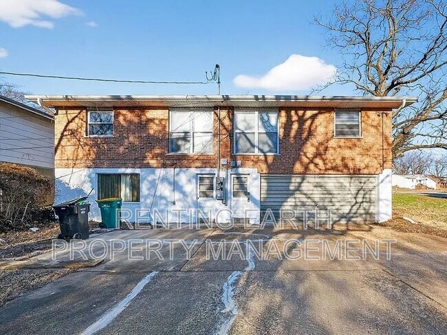 Foto del edificio - 8908 Scottdale Ave