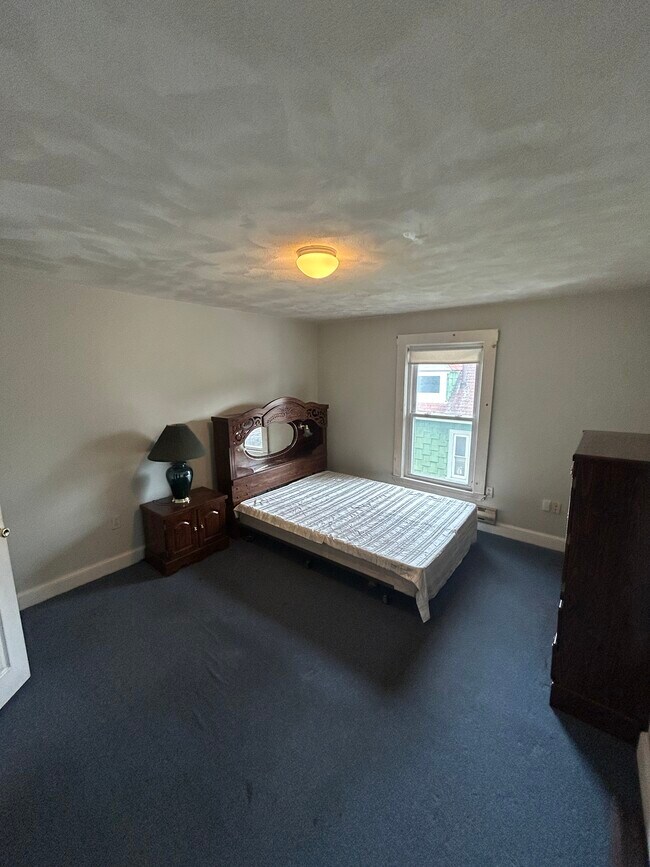 Foto del edificio - 21 Milton Ave