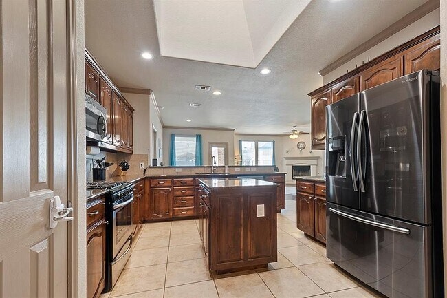 Foto del edificio - 5509 Grayson Ridge Dr