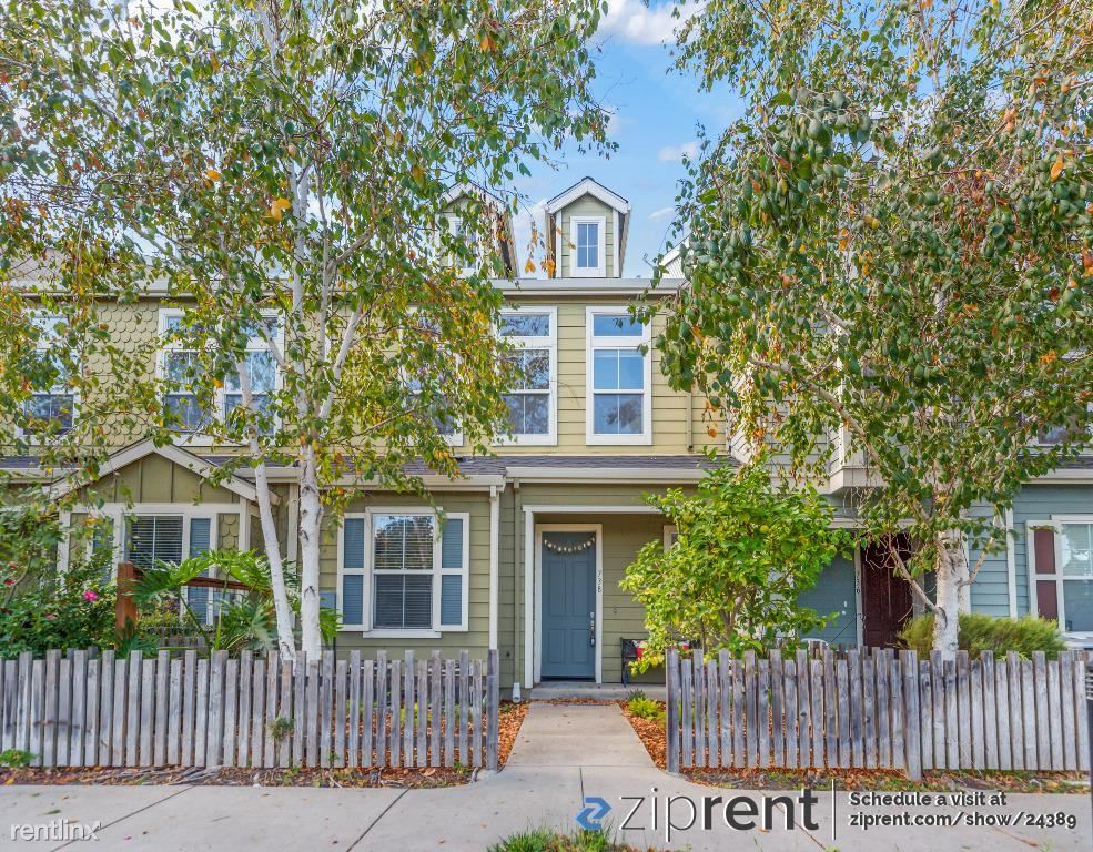 Primary Photo - 3 br, 3 bath Townhome - 738 Seneca Terrace...