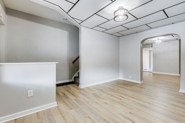 Building Photo - Brighton Heights 3 Bedroom Townhome