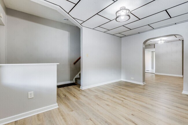 Foto del edificio - Brighton Heights 3 Bedroom Townhome