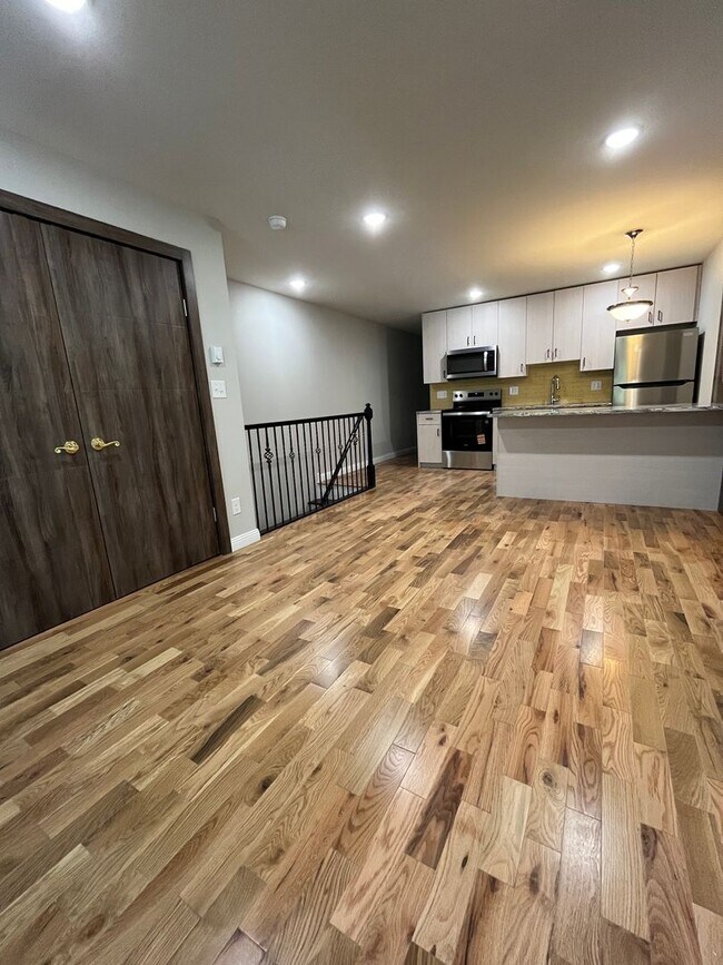 Foto del edificio - 6122 Walnut St