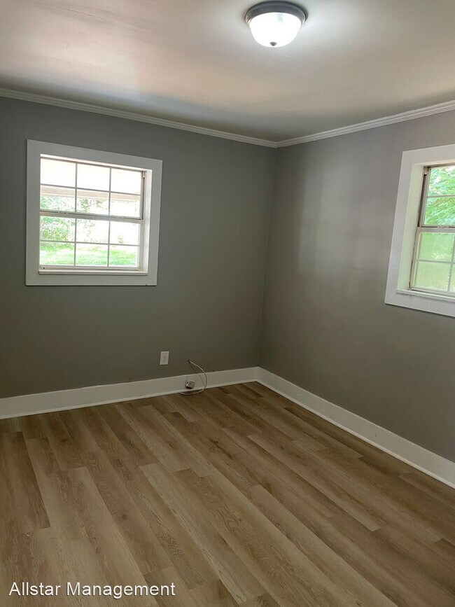 Building Photo - 2 br, 1 bath House - 611 New Street