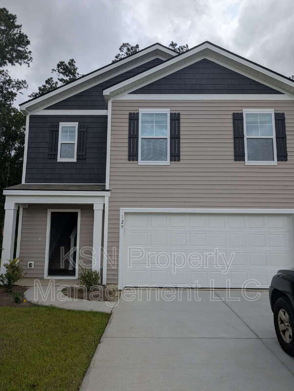Foto principal - 129 Azure Dr