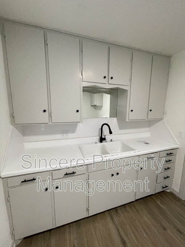 Photo - 1515 Casady Ln House