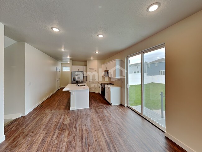 Foto del edificio - 3402 N Annabell St