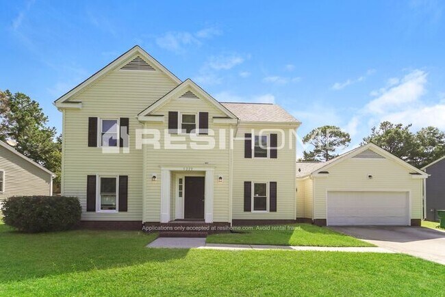 Foto del edificio - 5223 Caradon Dr