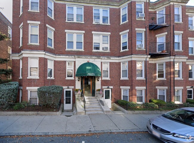 Building Photo - 5 Barrows St