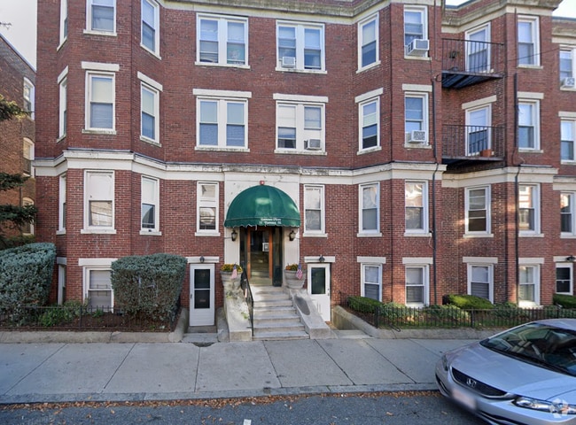 Building Photo - 5 Barrows St