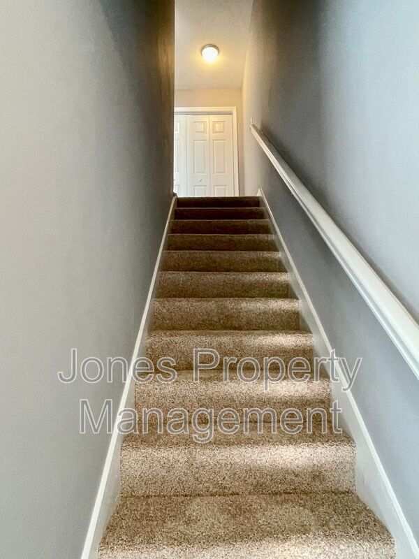 322 N Key St Unit 135, Pilot Mountain, NC 27041 Condo for Rent in