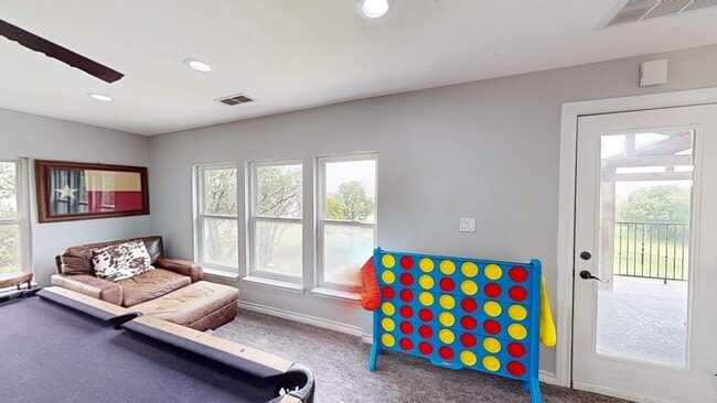 Building Photo - 430 Peninsula Dr