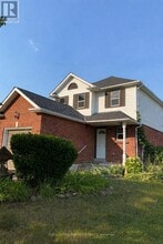 Building Photo - 48 Homefield Square