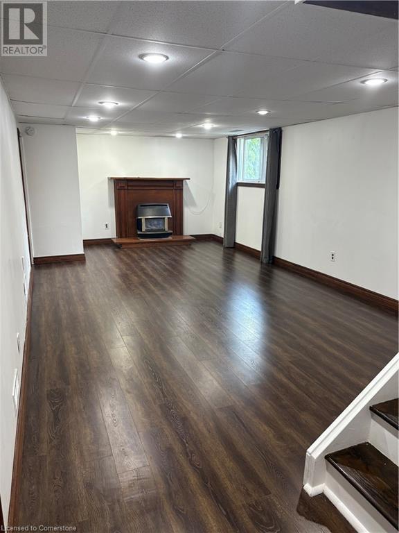 Building Photo - 59 Brentwood Dr