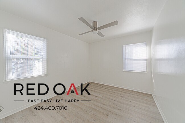 Foto del edificio - 6067 David Ave