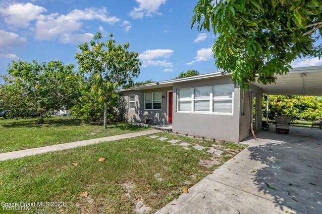 Foto del edificio - 3 br, 1 bath House - 1172 Wild Rose Dr NE