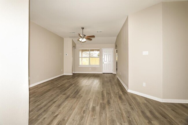 Foto del edificio - 21323 Bella Luna Ct