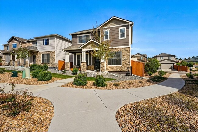 Building Photo - 6833 Longpark Dr