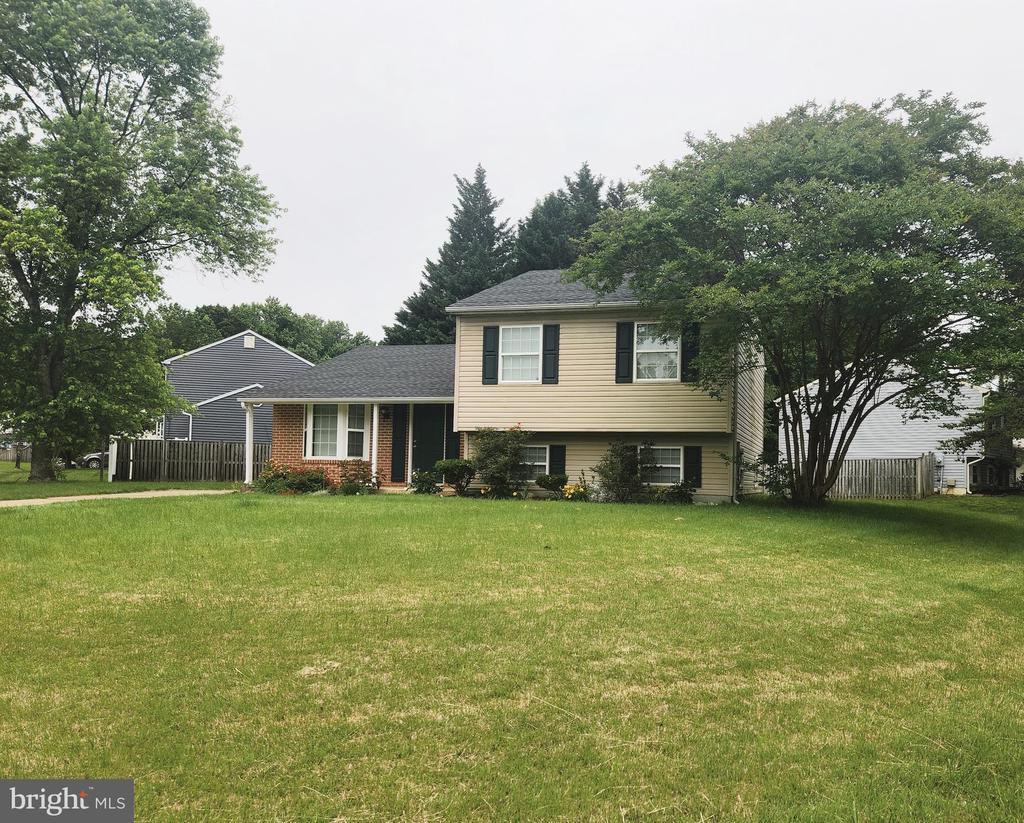 Primary Photo - 12216 Kingsbrook St