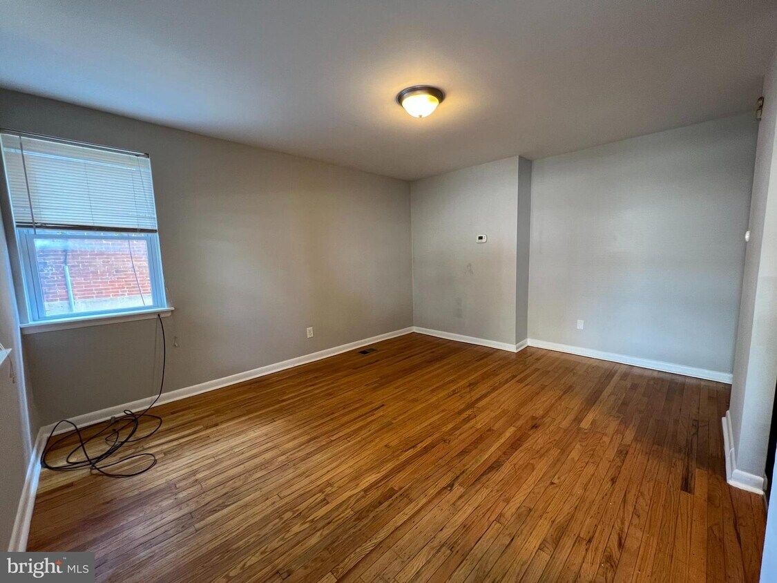 539 N 33rd St Unit 1, Philadelphia, PA 19104 - Room for Rent in ...