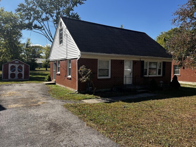 Foto del edificio - 1002 Meadow Hill Rd