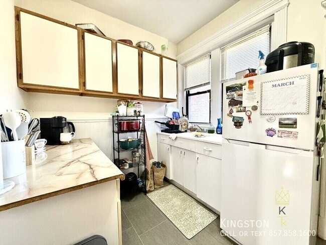 Building Photo - 1955 Commonwealth Ave