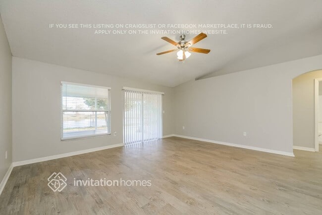 Foto del edificio - 4240 Climbing Aster Ct