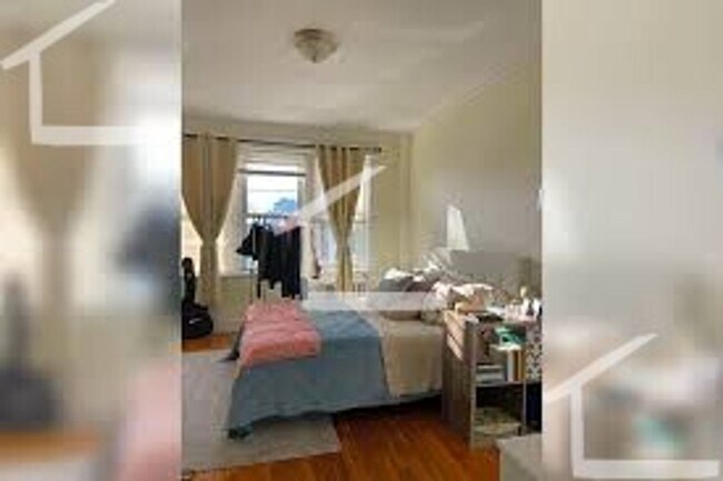 Foto del edificio - Brighton - Comm.Ave two bedroom