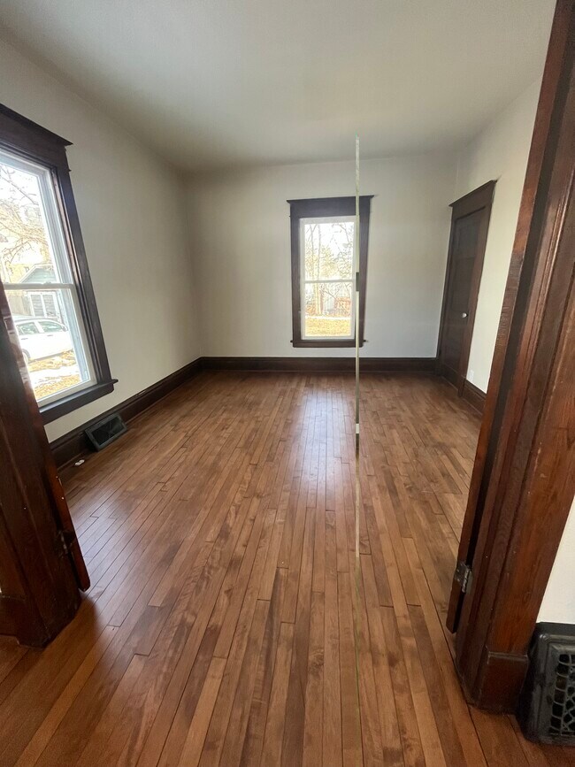 Foto del edificio - 122 Leffert St