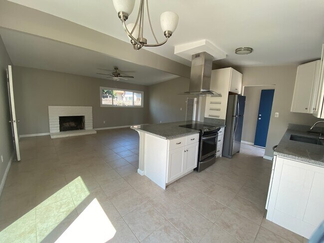Foto del edificio - 4219 Home Ave