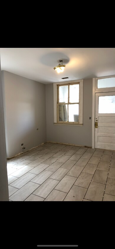 Building Photo - 2226 S Trumbull Ave
