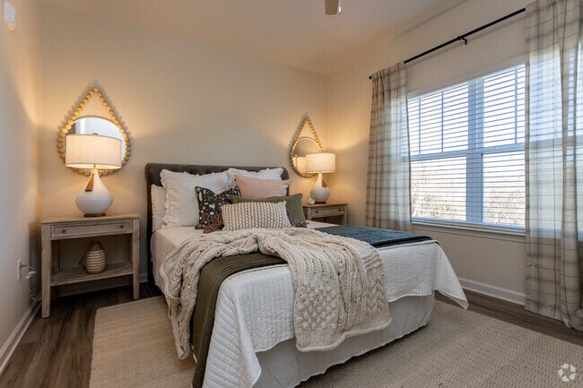 1HAB, 1BA - 750SF - Sunrise Ridge