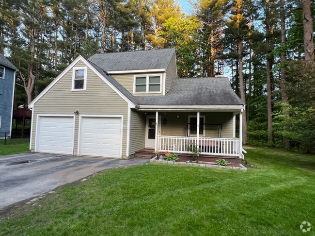 Building Photo - 45 Winterberry Way