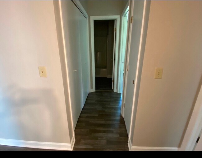 Foto del edificio - 3 bedroom with 2 bath brick home located in the heart of Hartsville