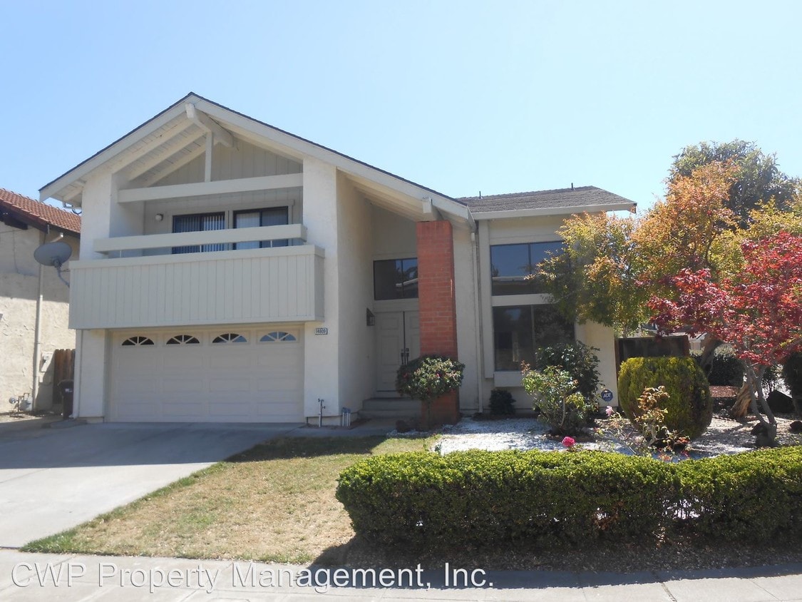 Primary Photo - 14809 Oleander St