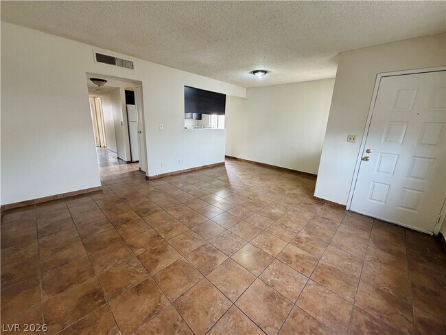 Foto del edificio - 2420 Ellis St