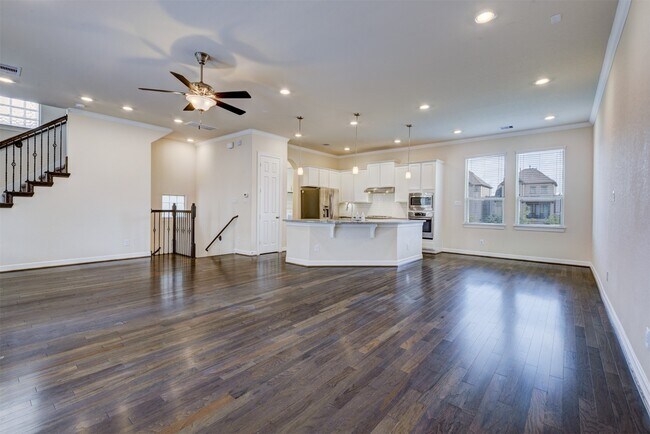 Foto del edificio - 10804 Kyler Oaks Pl