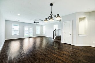 Building Photo - 1811 Wichita St