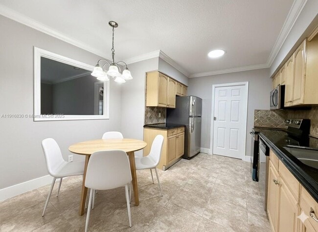 Photo - 216 SE 5th St House