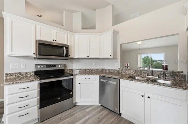 Foto del edificio - 202 Highland Meadows Pl